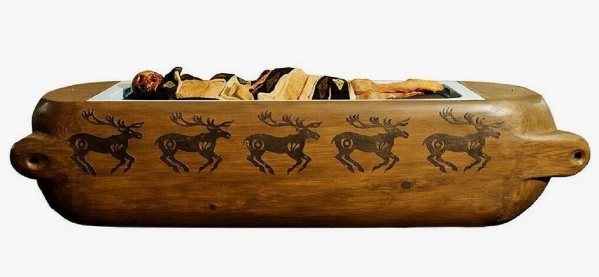 Туристы сняли таинственную тень на плато Укок, которую считают духом древней шаманки